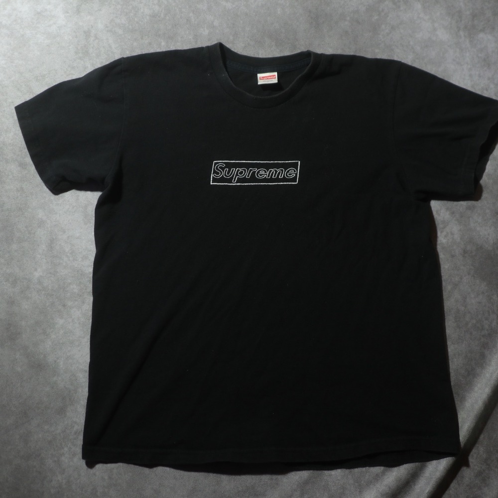 Supreme KAWS Chalk Logo Tee Black Mens Size M Box Logo T-Shirt SS21